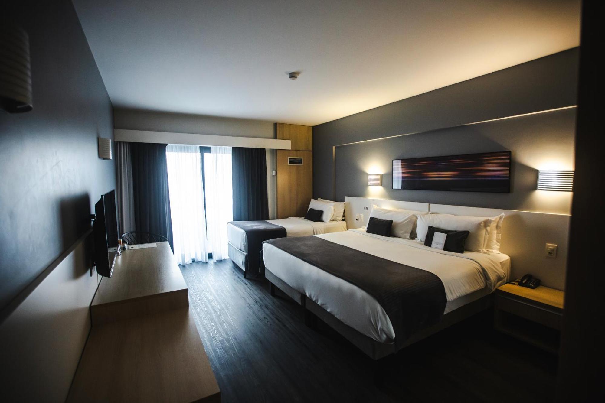 Mercure Camboriu Hotel 4*